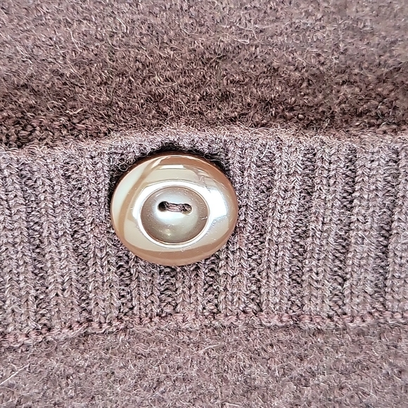 Wool button-up jacket - Picture 3 of 8